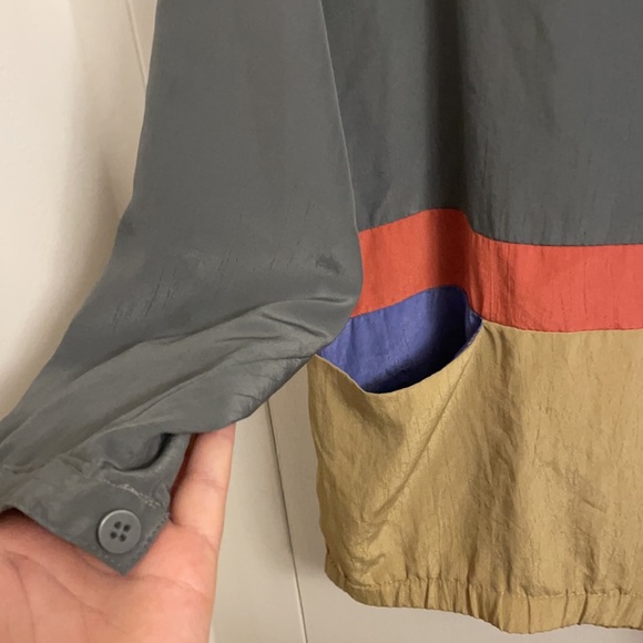 Retro Hangout Shirt With Pockets - Picture 6 of 6